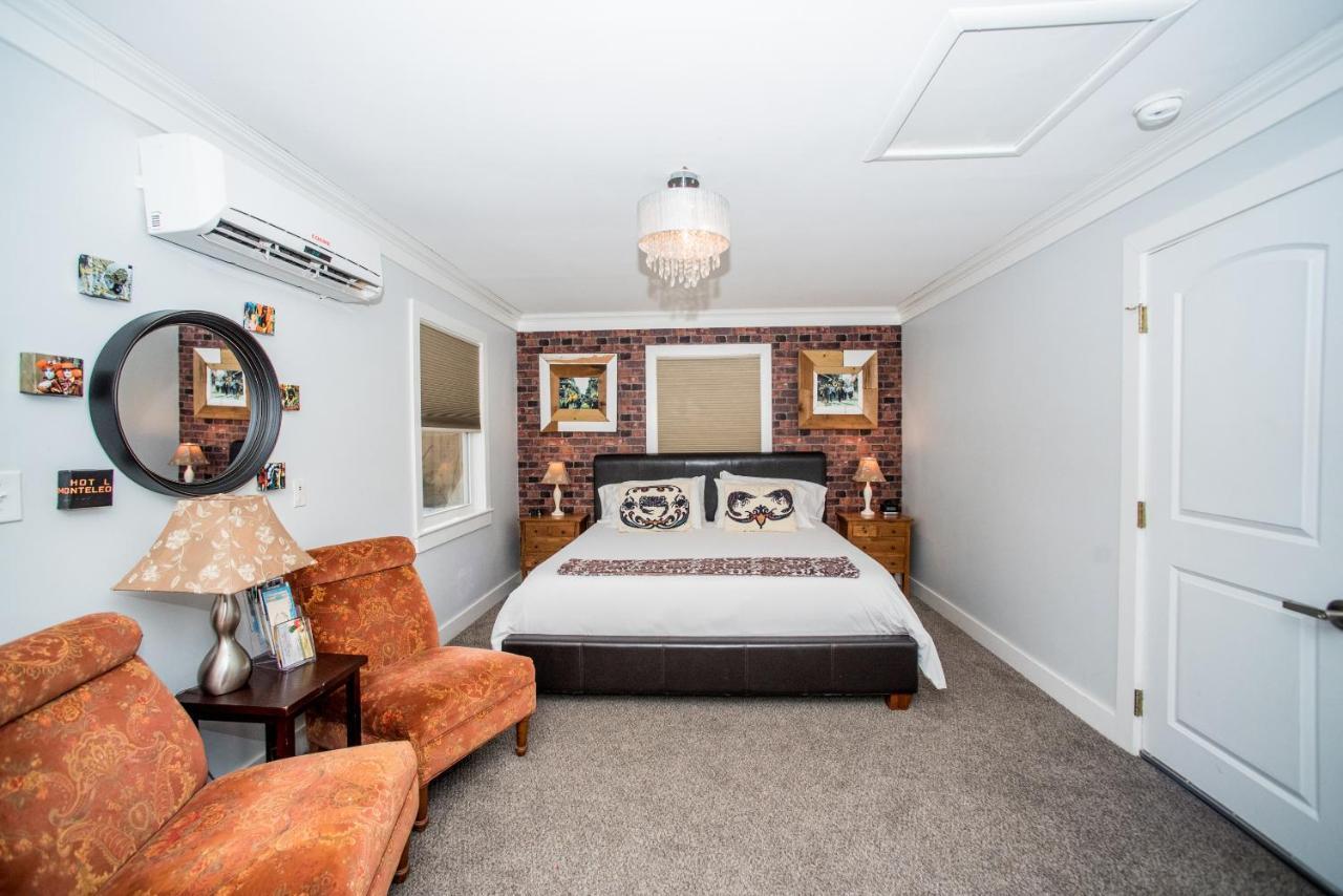 Front Beach Cottages 오션스프링스 외부 사진